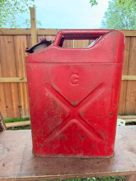 Hand cut gas can Jack-o-lantern Frankenstein C18
