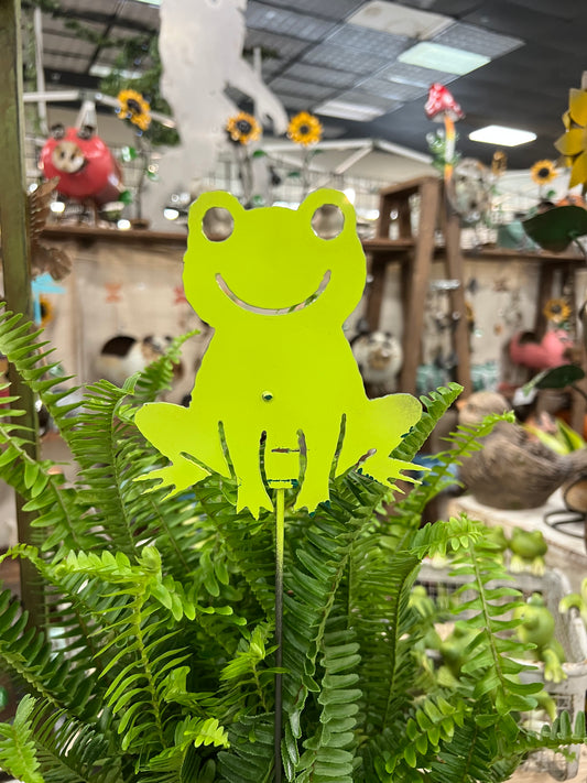 Mini frog yard stake