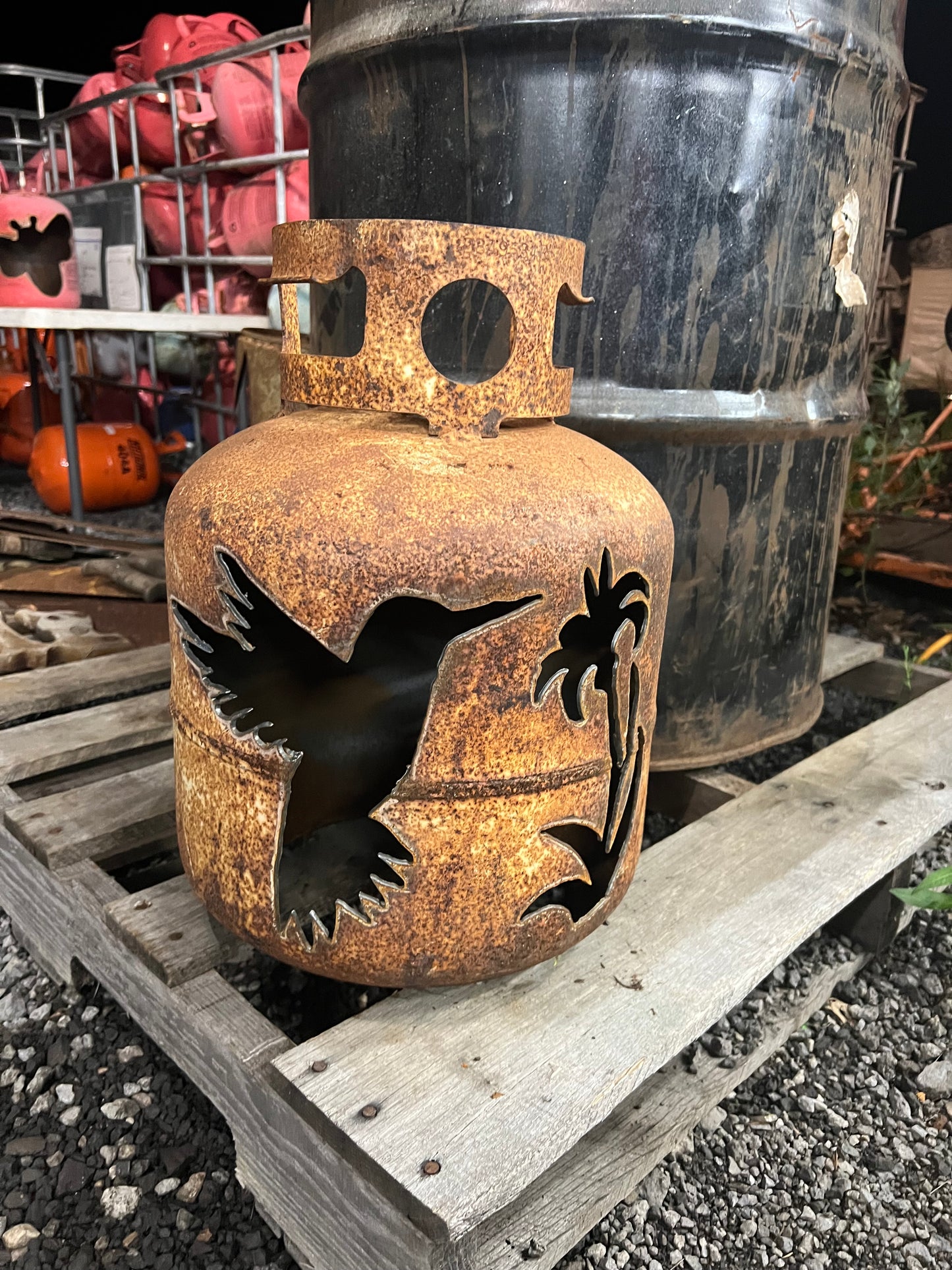 Hand cut hummingbird 20 lb grill size propane luminary