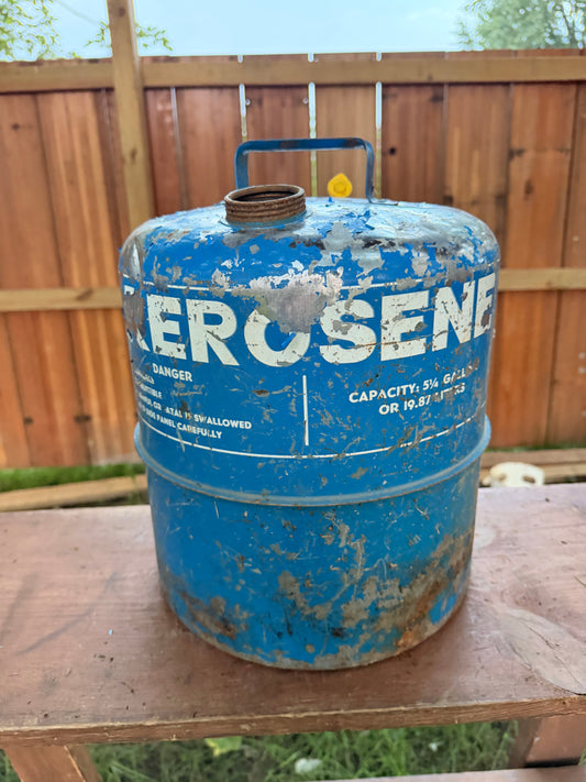 Hand cut gas can Jack-o-lantern C17