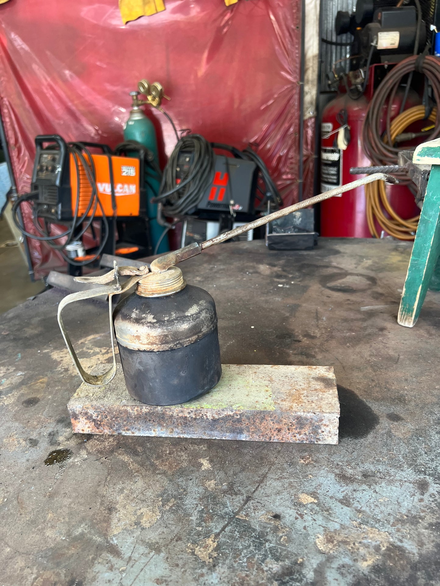Jack-o-lantern Oiler oil can B9