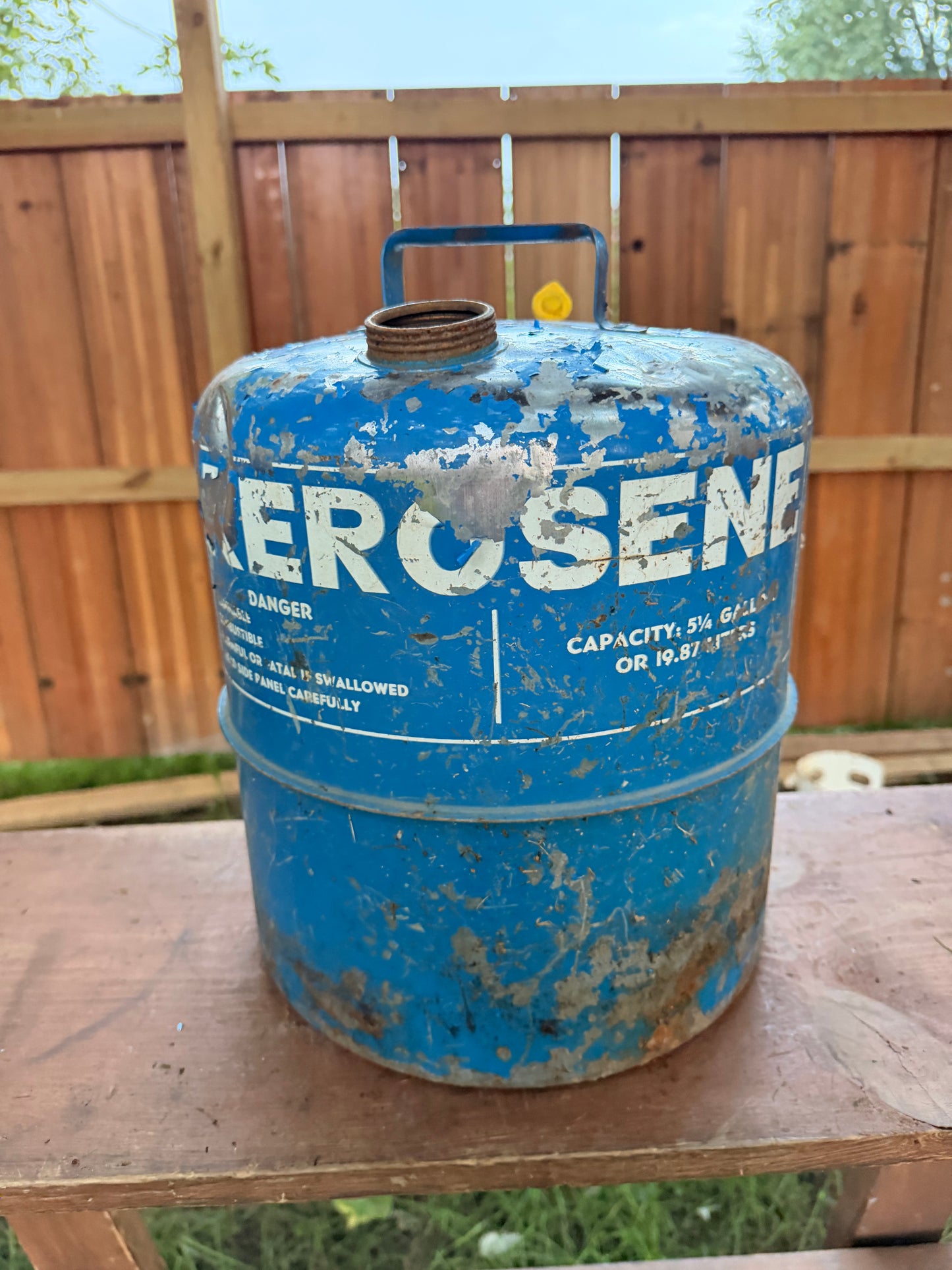 Hand cut gas can Jack-o-lantern C17