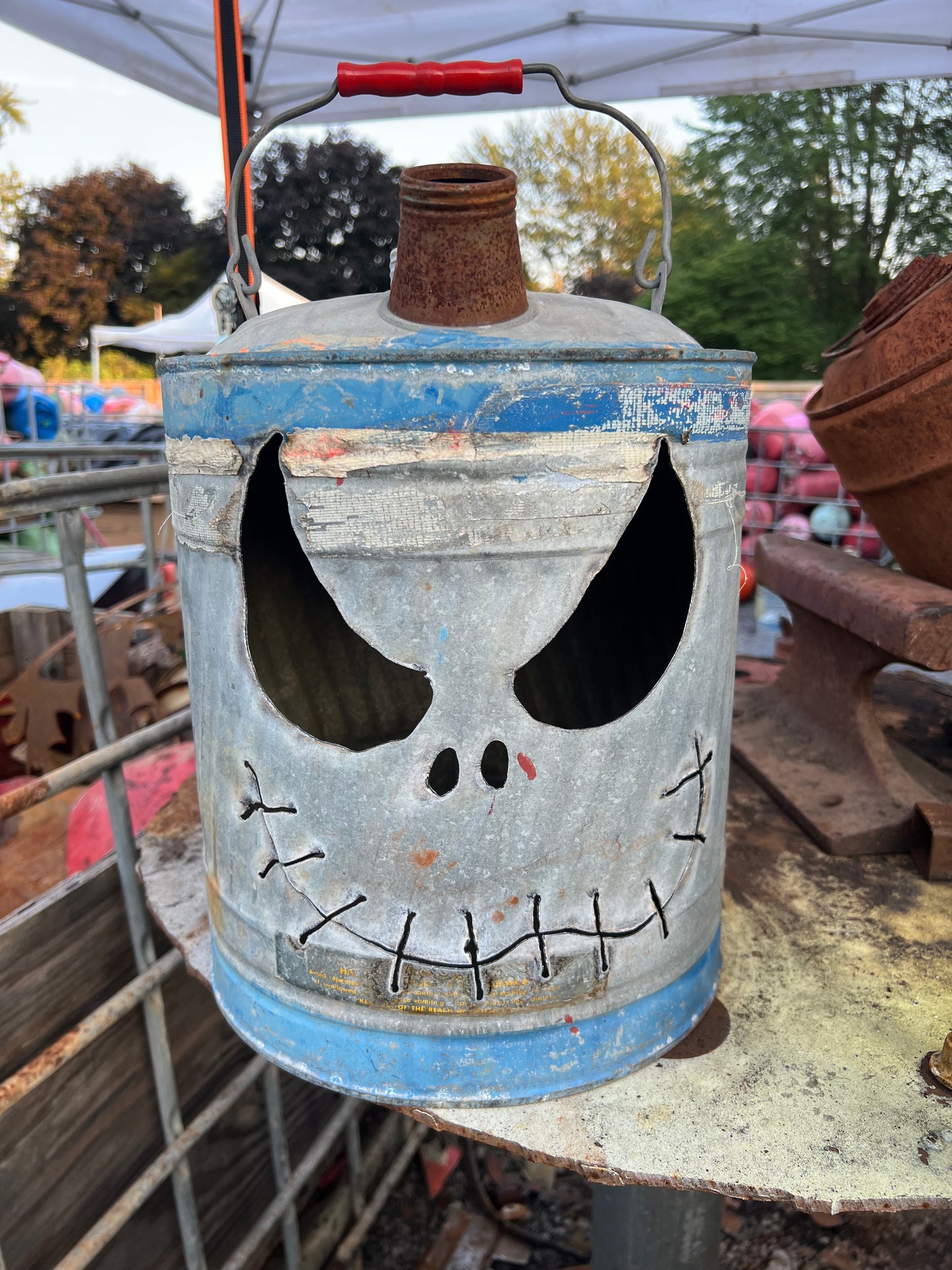 Vintage gas can jack-o-lantern silver scary Jack skeleton