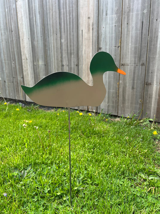 Duck yard stake