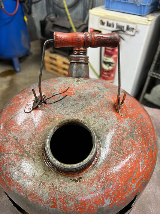 Squatty Jack Jack-o-lantern gas can