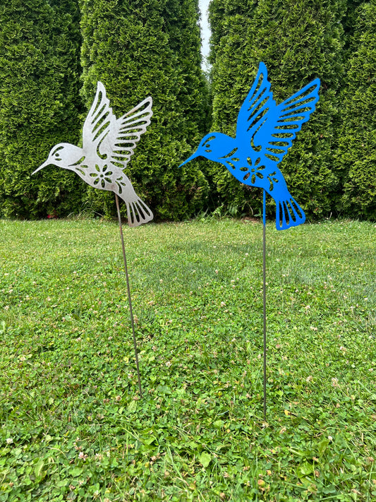 Hummingbird yard stake